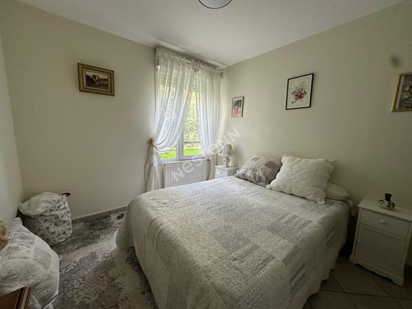 Appartement T3 65m2, Villeurbanne limite Lyon 3, terrasse, jardin, garage PMR