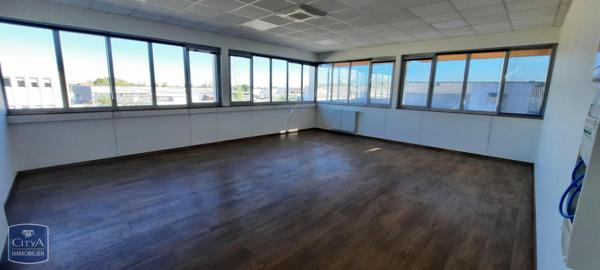 Local professionnel à louer