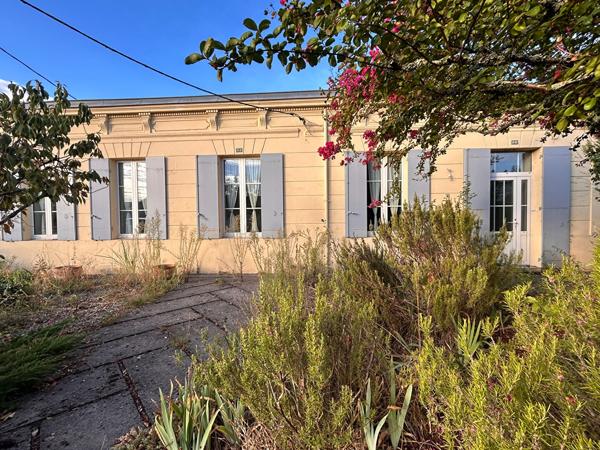 Maison Saint Medard En Jalles 8 pièce(s) 166.35 m2