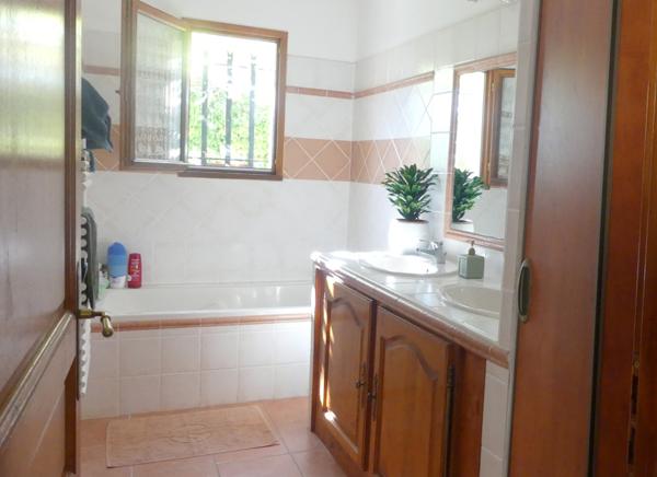 Cadolive (13950) MAISON INDIVIDUELLE 100m2