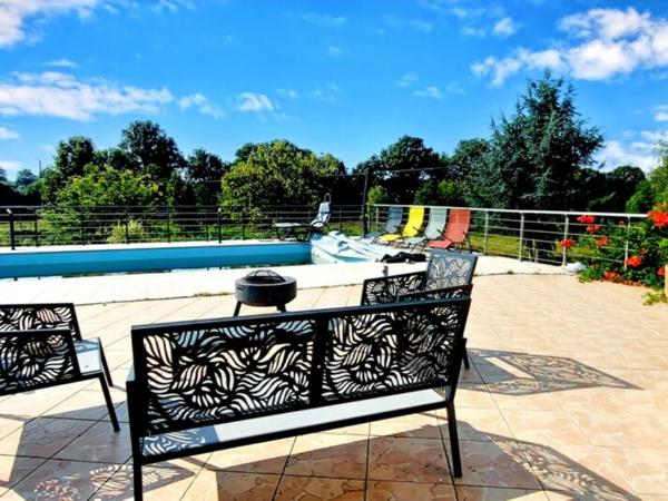 MAISON 4 CHAMBRES - 53400 CRAON Réf. 53075 | 399 000 €