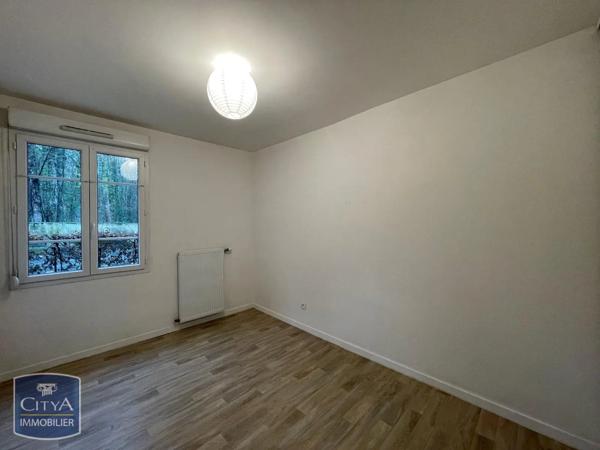 Appartement à louer 3 pièces 76.4m² Château-Thierry (02400)