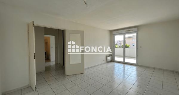 Location Appartement 2 pièces 47.2 m² - Orange 84100