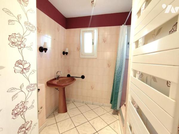 MONTMÉDY – Maison individuelle - Jardin clos & 3 chambres