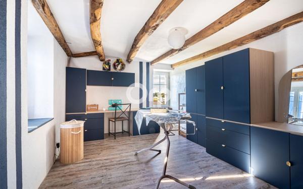 Maison à vendre    8 pièces • 185 m2 Aureil