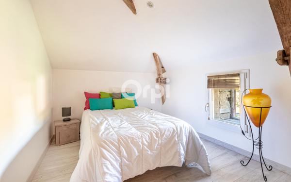 Maison à vendre    8 pièces • 185 m2 Aureil