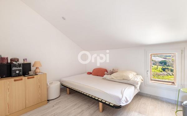 Maison à vendre    8 pièces • 185 m2 Aureil