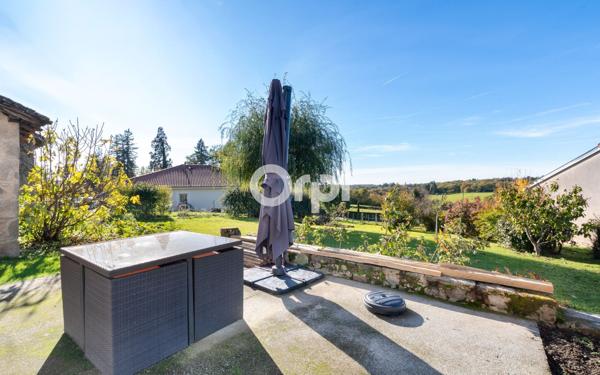 Maison à vendre    8 pièces • 185 m2 Aureil