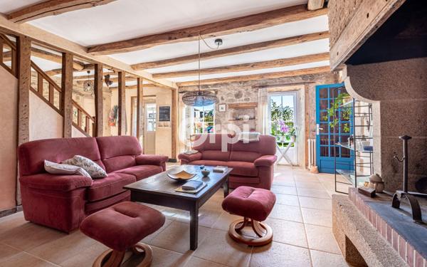 Maison à vendre    8 pièces • 185 m2 Aureil