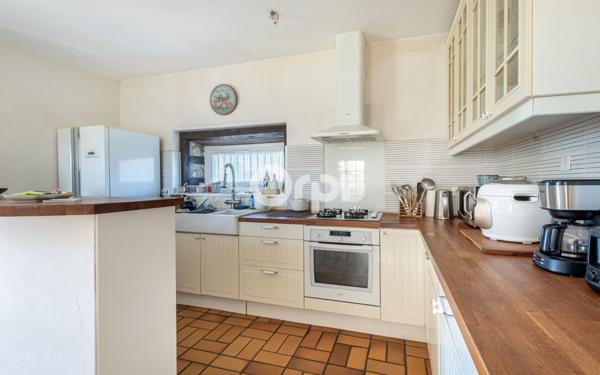 Maison à vendre    8 pièces • 185 m2 Aureil