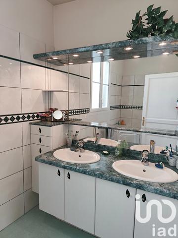 Maison à vendre 8 pièces 240 m² Épernay