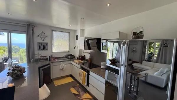 Appartement à vendre 2 pièces 48m² Saint-Denis (97400)