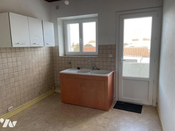 NOIRMOUTIER, CENTRE BOURG