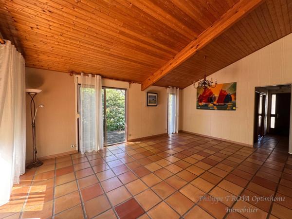 Maison à vendre 6 pièces ARTIGUES PRES BORDEAUX (33)