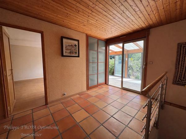 Maison à vendre 6 pièces ARTIGUES PRES BORDEAUX (33)