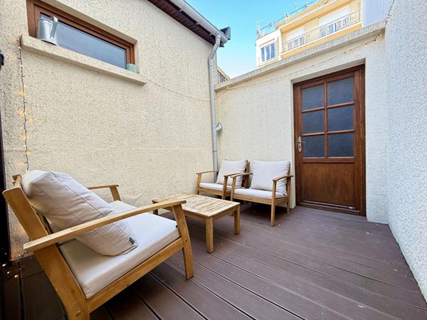 Maison coup de coeur avec cour et garage