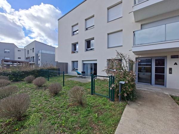 Appartement type 2 + cellier + parking