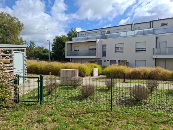 Appartement type 2 + cellier + parking