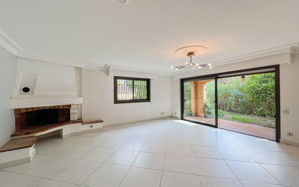 Maison à vendre    4 pièces • 105,44 m2 Cannes