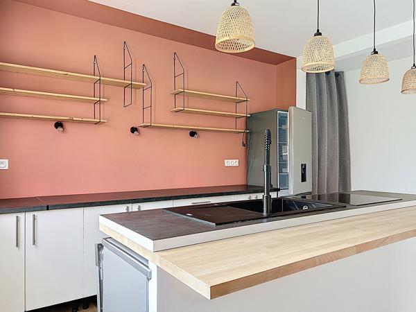 Maison rénovée sur sous-sol, 3 chambres, Trégourez, sur plus de 1000 m² de terrain