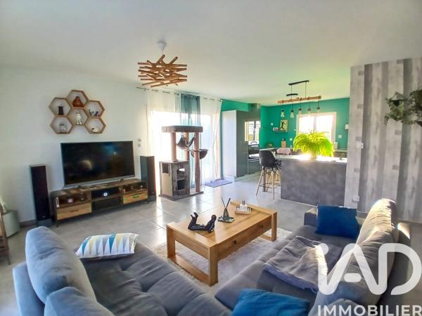 Maison à vendre 4 pièces 112 m² Bourg-Achard
