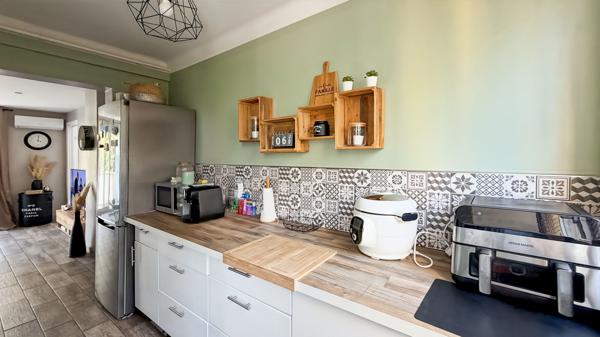 A vendre exclusivité appartement T3/T4 de 61 m2 , balcon à Marseille Saint Just 13013