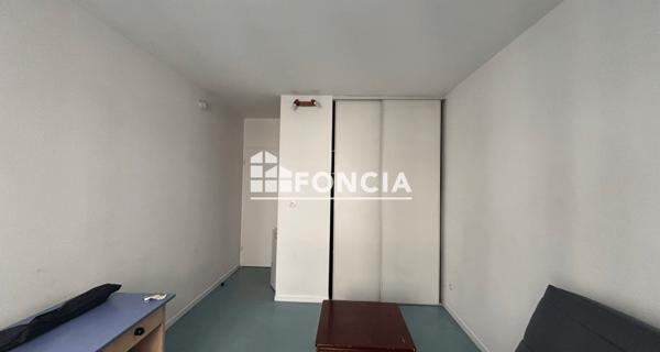 Location Studio meublé 18.73 m² - Lyon 69007
