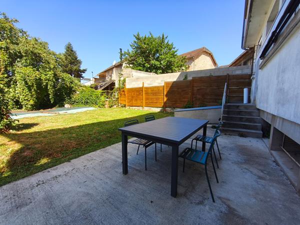 Local commercial Brive La Gaillarde à louer quartier Roseraie - 92 m² - Bureaux - Salle de réunion - cave - Jardin et terrasse