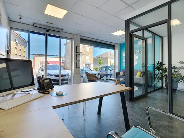 Local commercial Brive La Gaillarde à louer quartier Roseraie - 92 m² - Bureaux - Salle de réunion - cave - Jardin et terrasse