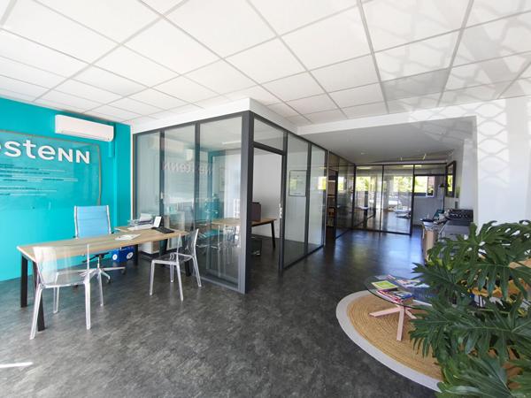 Local commercial Brive La Gaillarde à louer quartier Roseraie - 92 m² - Bureaux - Salle de réunion - cave - Jardin et terrasse