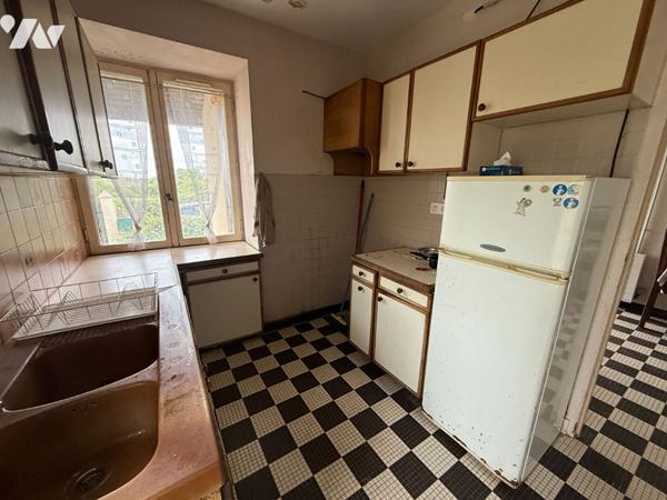 Saint Grégoire  - Longère à rénover proche bourg