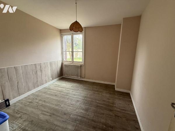 Saint Grégoire  - Longère à rénover proche bourg