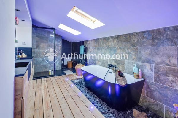 Vente Villa 6 pièces 224 m2 à Le Cannet-des-Maures