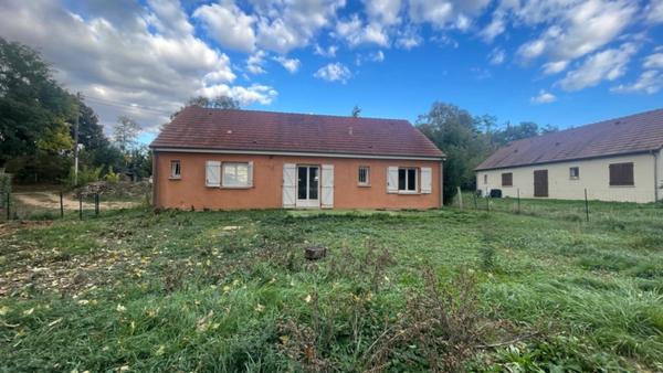 LA CHARITÉ-SUR-LOIRE – PAVILLON DE PLAIN-PIED – 3 CHAMBRES – TERRAIN 840 M²
