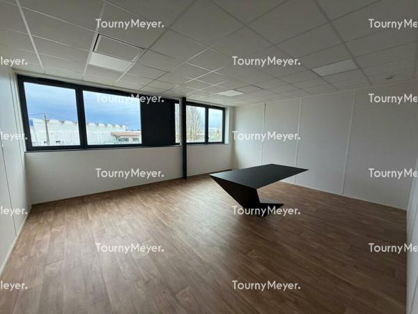 A LOUER LOCAL D'ACTIVITES - MERIGNAC