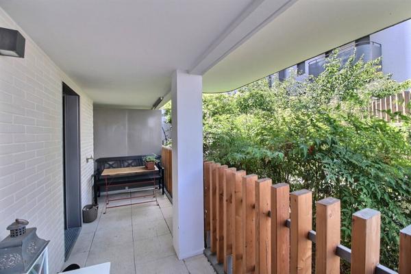 Appartement contemporain 3 pièces en rez-de-chaussée surélevé de 61.07 m² à Massy Atlantis