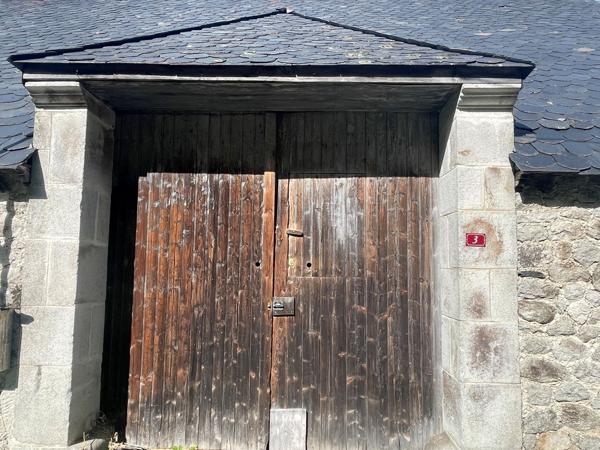 MAGNIFIQUE GRANGE A MENET Menet (15400)