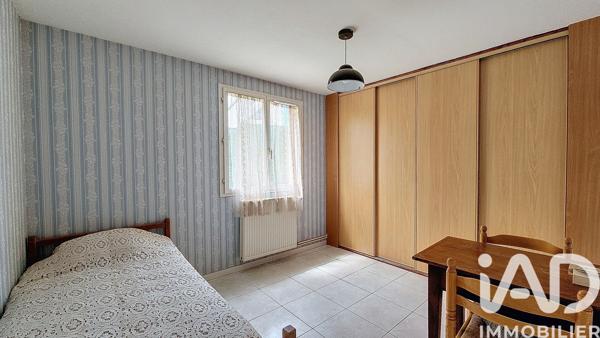 Location maison 6 pièces 204 m² Brignais