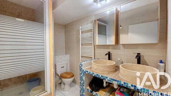 Location maison 6 pièces 204 m² Brignais