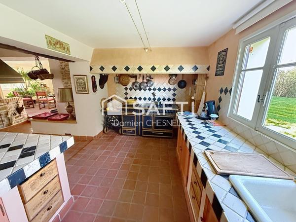 Propriété rare aux volumes remarquables et DPE C