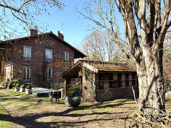 Vente Maison215 m² - 6 Pièces - GIF SUR YVETTE (91190)