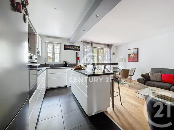 Appartement F4 à vendre  4 pièces - 75,48 m2 DEUIL LA BARRE - 95