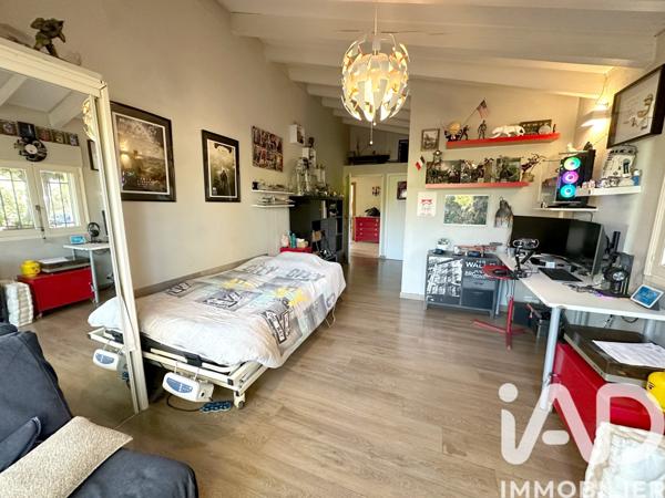 Maison à vendre 6 pièces 186 m² Roquebrune-sur-Argens