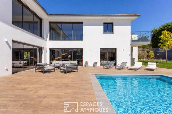 Villa d’architecte avec piscine