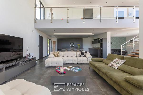 Villa d’architecte avec piscine