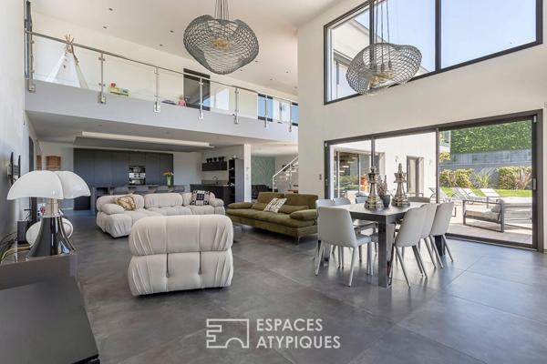 Villa d’architecte avec piscine