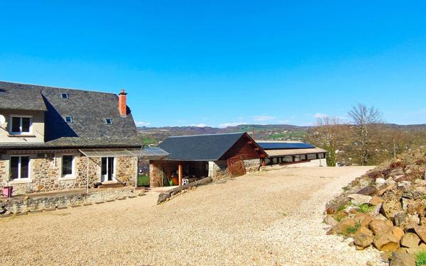 Maison à vendre    5 pièces •  Espalion