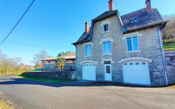 Maison à vendre    5 pièces •  Espalion