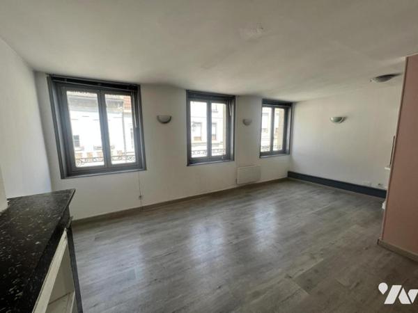 IMMEUBLE DE RAPPORT à vendre à CAMBRAI composé de deux appartements