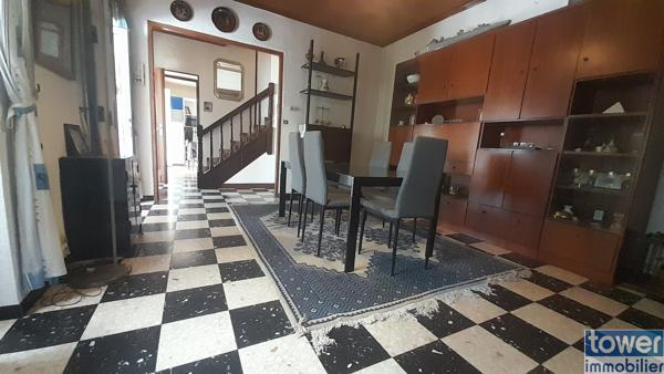 Maison 5 pièce(s) 3 chambre(s) 134 m²